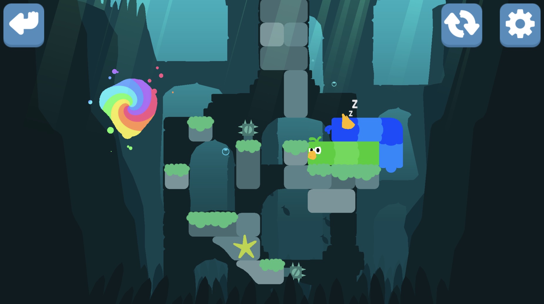 (Snakebird: Level 18) 長さ3と4のヘビが互いに協力して危険な狭路を通る問題